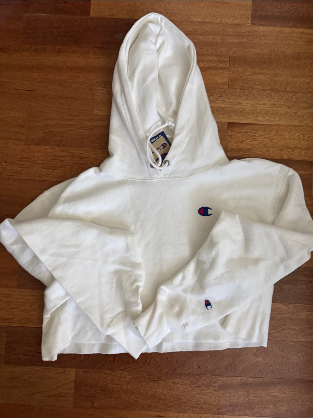 Hooded cropped sweatshirt